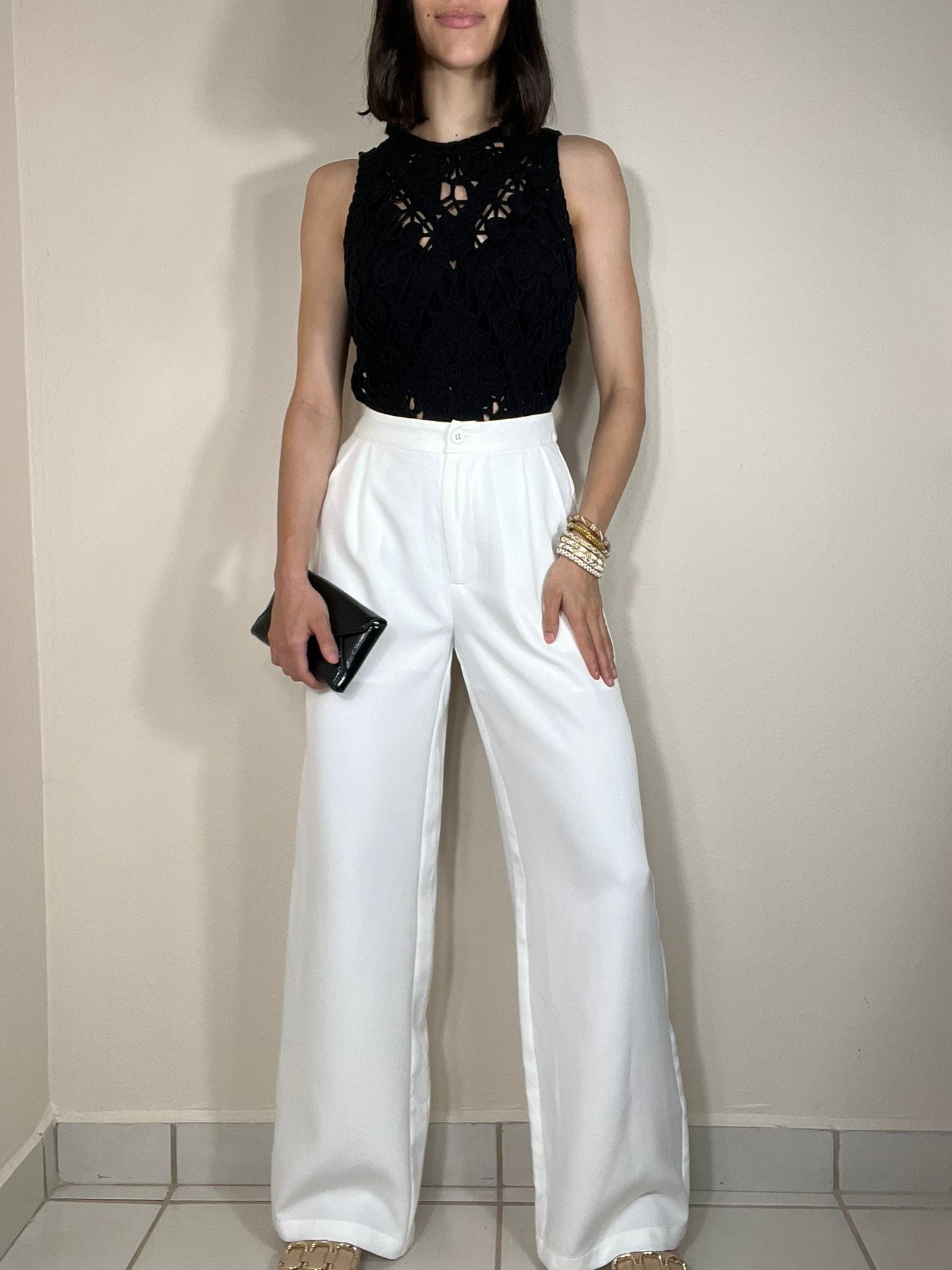 Raven Sleeveless Sweater