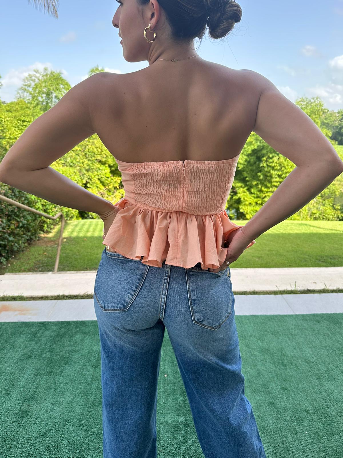 HALTER NECK STRAP PEPLUM TOP
