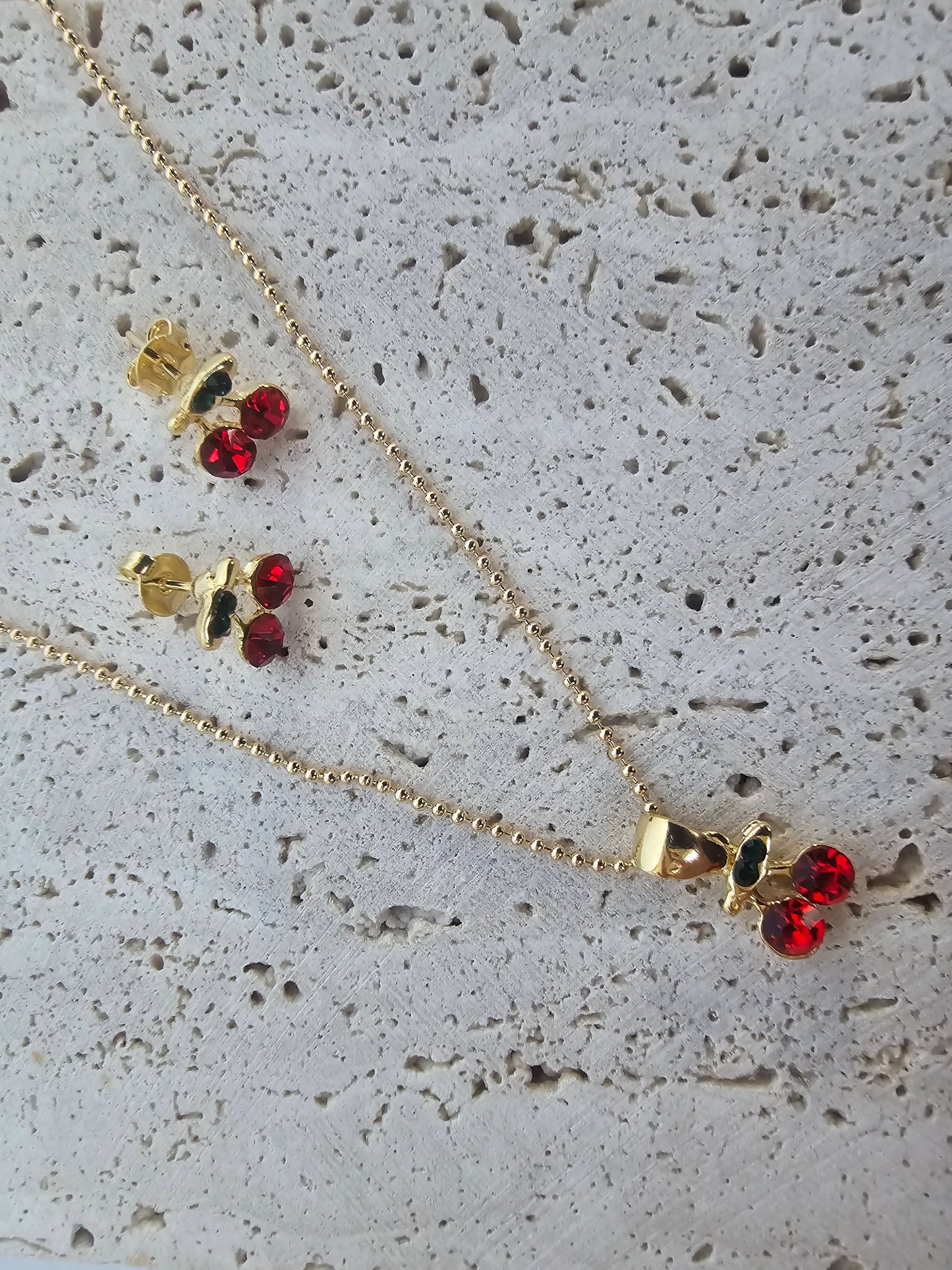 Massima Necklace