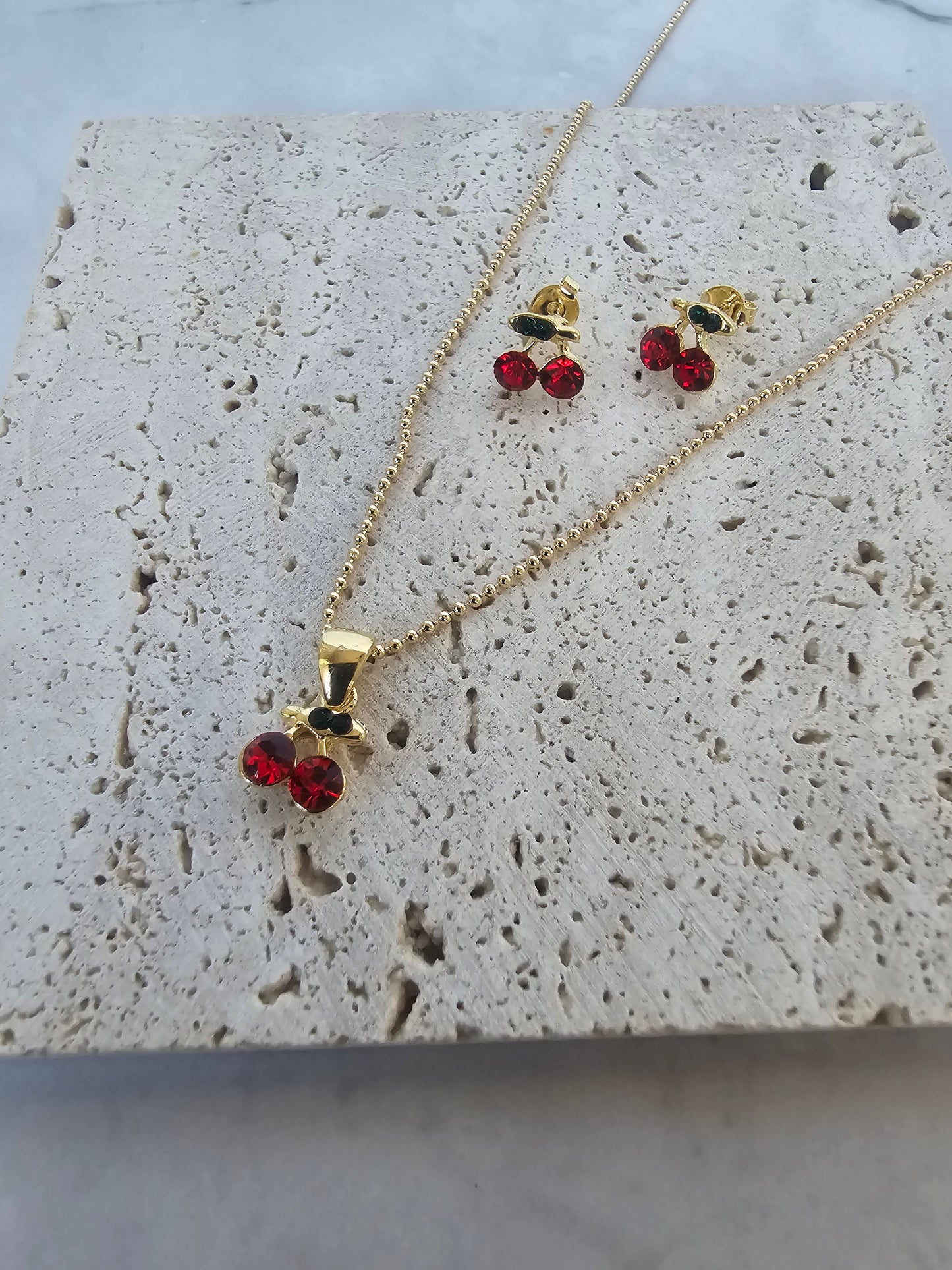 Massima Necklace
