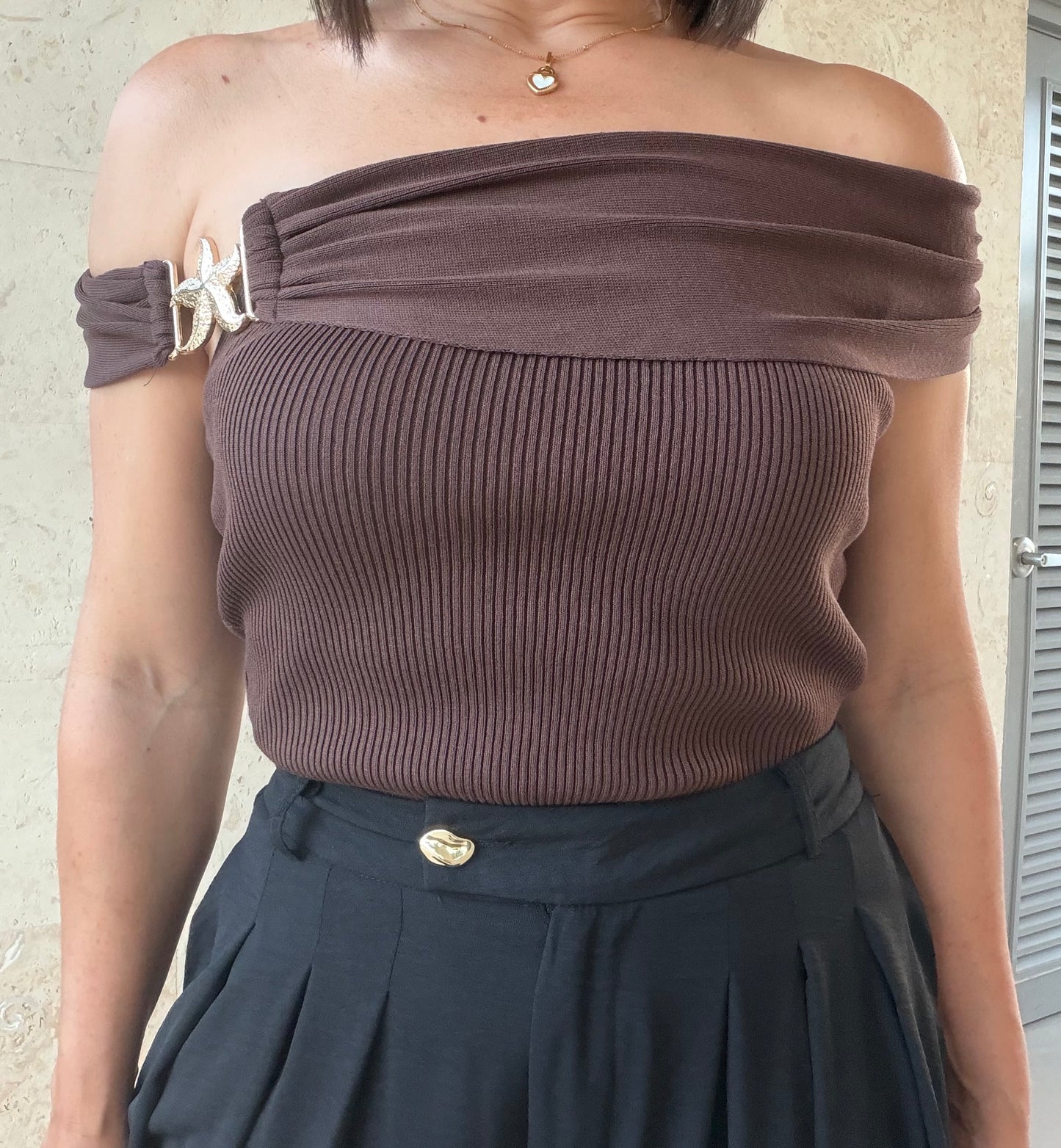 Itzel Top