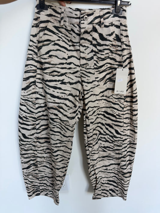 Zebra Pants