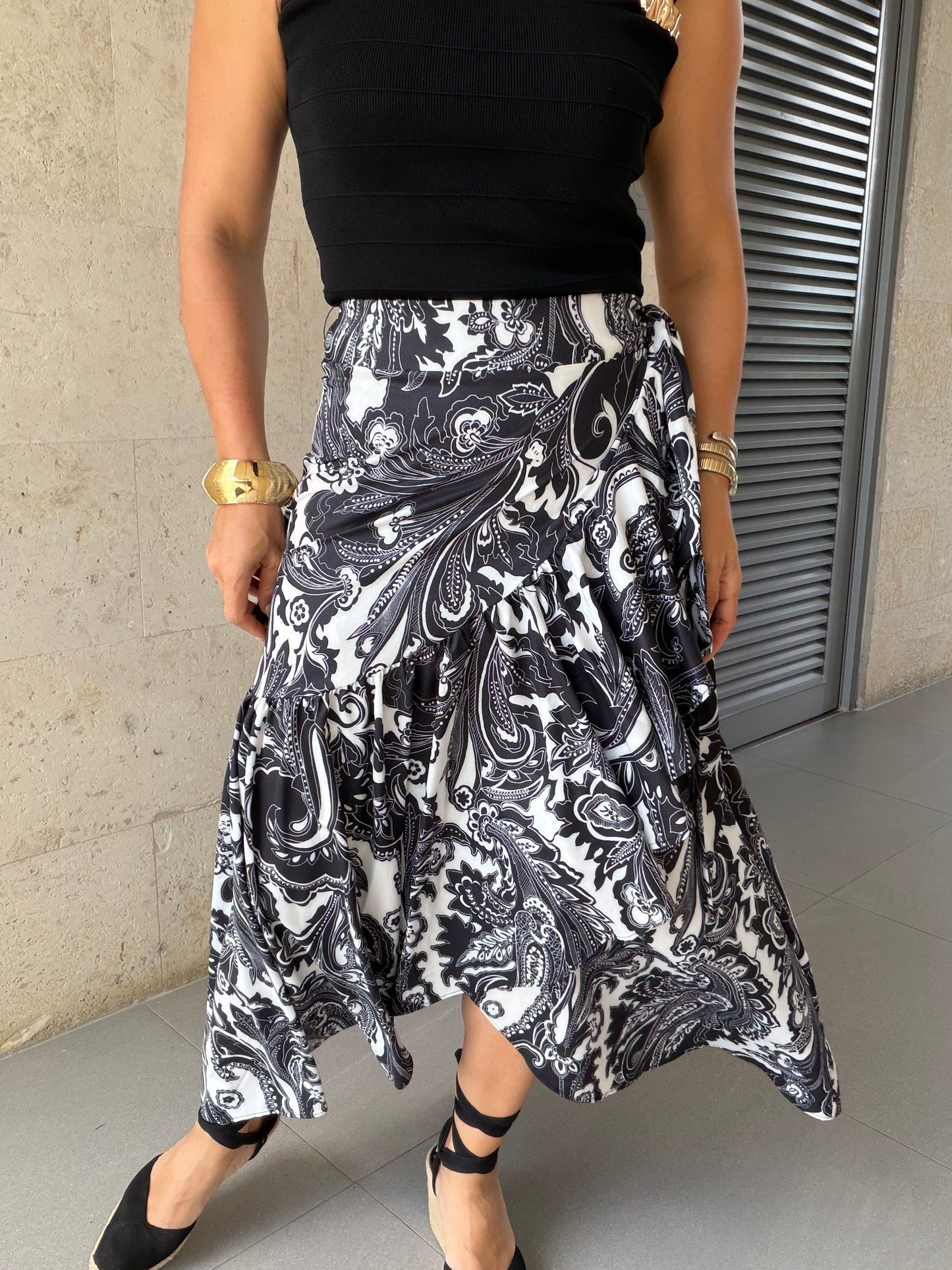 Lia Black/White Print