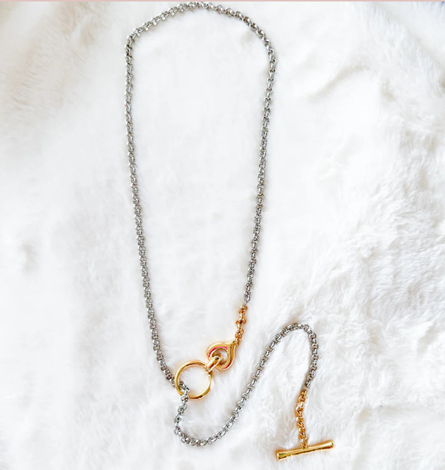 TWO TONE TOGGLE LONG NECKLACE