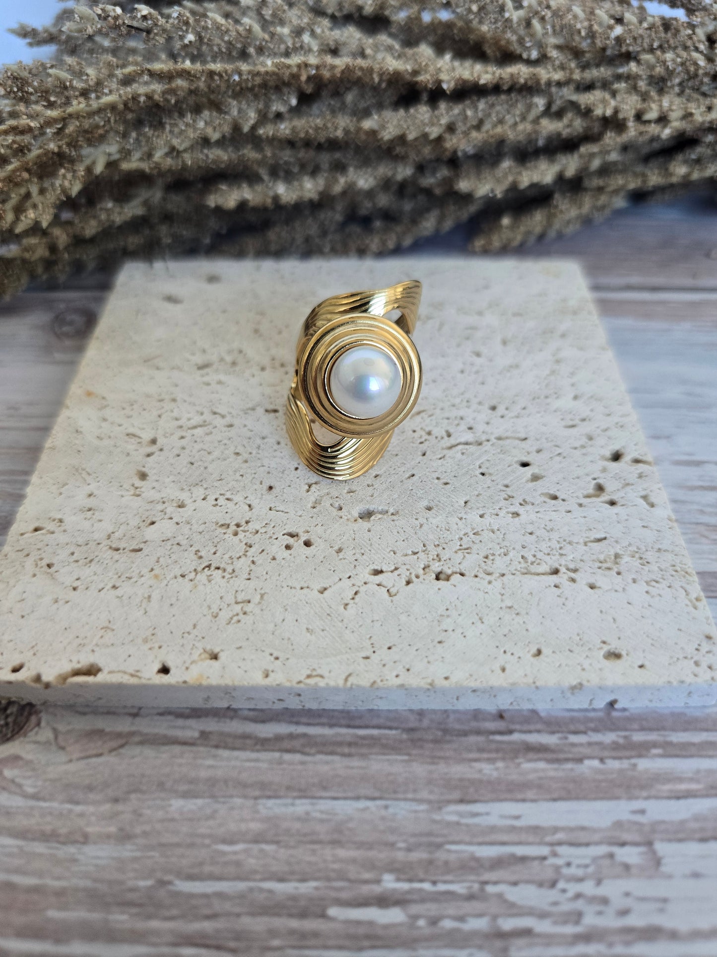 Pearl Ring